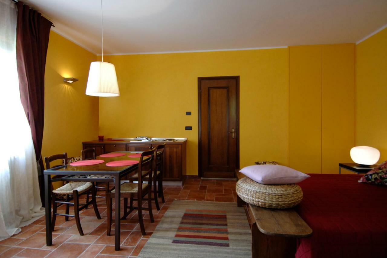 Il Borgo Bed & Breakfast Goito  Exterior photo